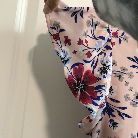 Massani Size medium short sleeved blouse - Picture 4 of 6